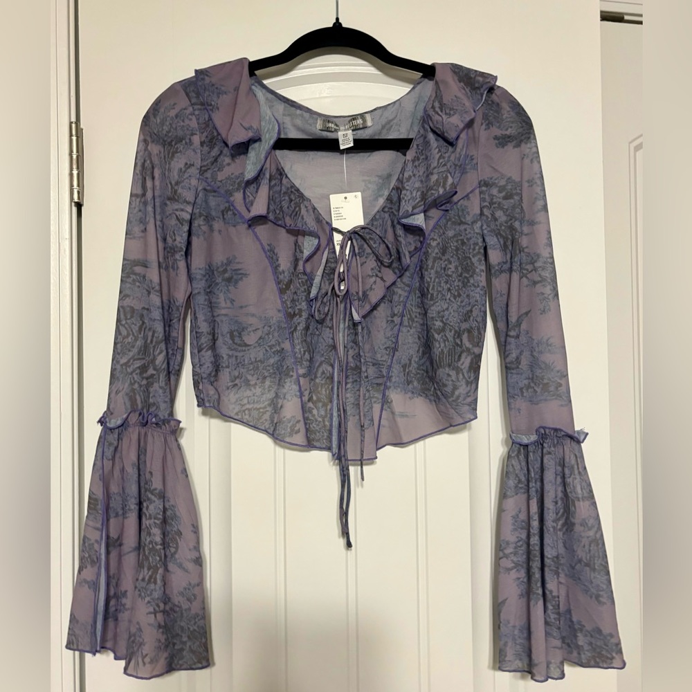 NWT XS Urban Outfitters Top
